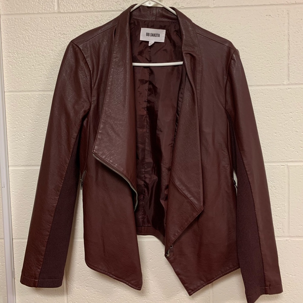 BB DAKOTA Maroon Faux Leather Jacket!!